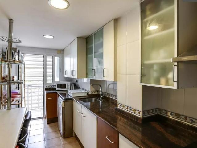 Room in shared apartment in Valencia