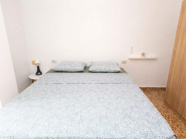 Room in shared apartment in València