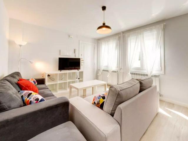 Room in shared apartment in Zaragoza