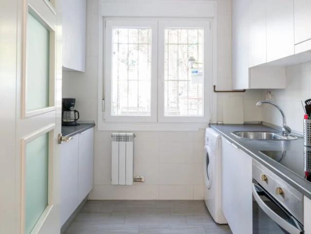 Room in shared apartment in Zaragoza