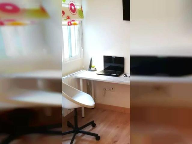 Room in shared apartment in Zaragoza