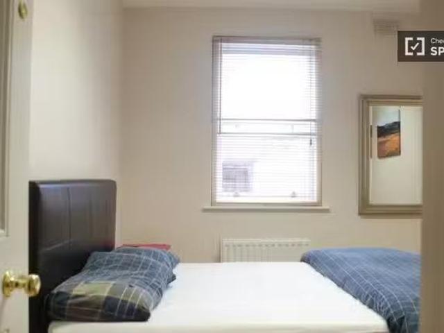 Room in shared flat, Northside, Dublin