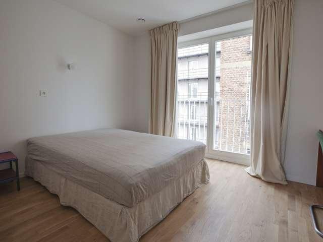 Room in shared 9 bedroom flat in Gribaumont, Brussels