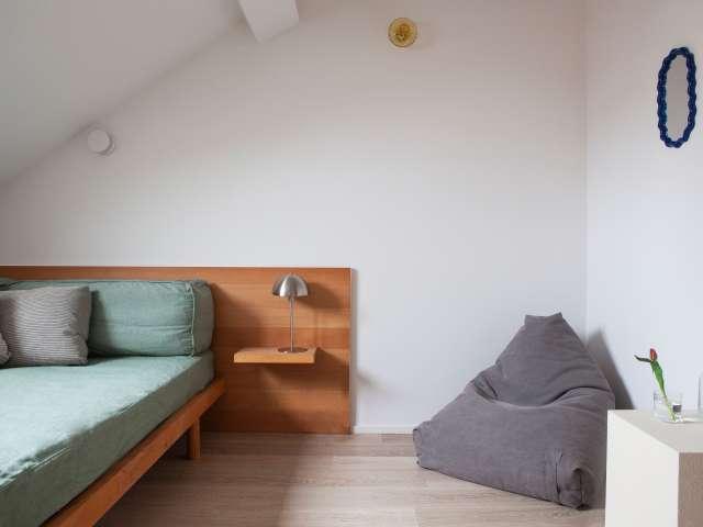 Room in shared flat for rent in Berckmans Hôtel des Monnaies