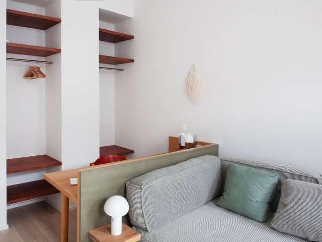 Room in shared flat for rent in Berckmans Hôtel des Monnaies