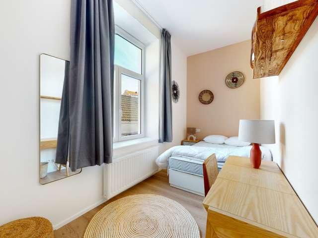 Room in shared flat for rent in Brussels