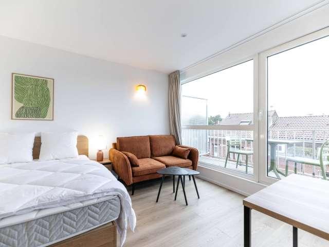 Room in shared flat for rent in Chant d'Oiseau, Brussels