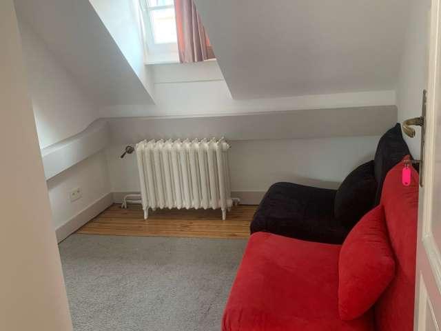 Room in shared flat for rent in Étangs d'Ixelles, Brussels