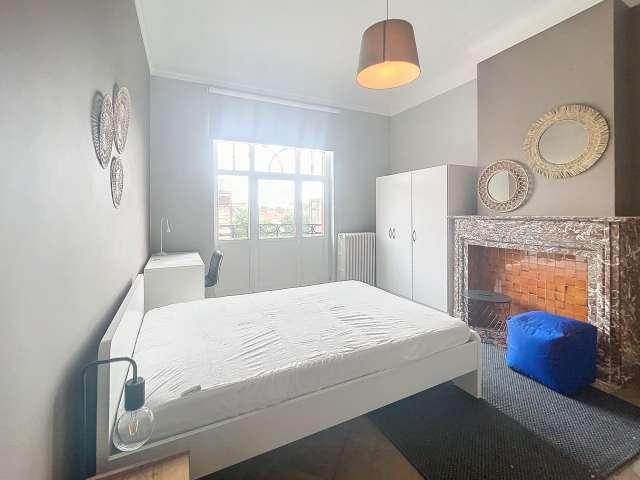 Room in shared flat for rent in Kuregem Bara, Brussels