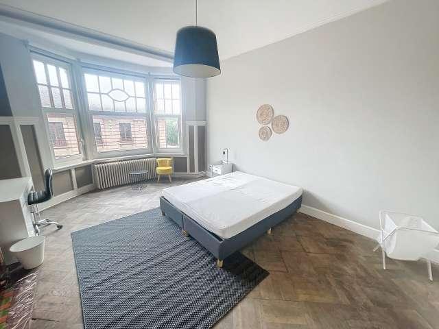 Room in shared flat for rent in Kuregem Bara, Brussels