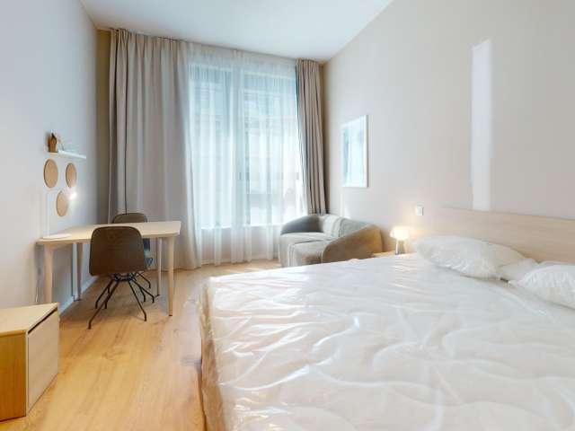Room in shared flat for rent in Val d'Or, Brussels