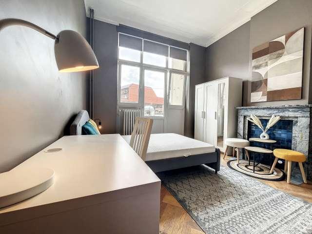 Room in shared flat for rent, Kuregem Bara, Brussels