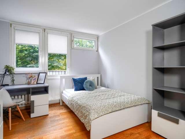 Room in shared flat in Śródmieście Północne, Warsaw