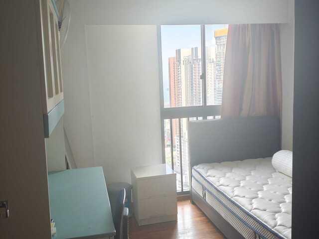 room in tanjong pagar