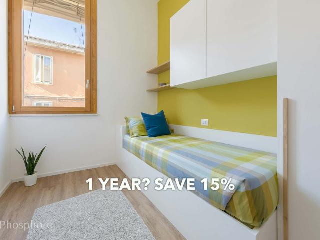 Room in Via Armari, Ferrara for 64 m² with 3 bedrooms