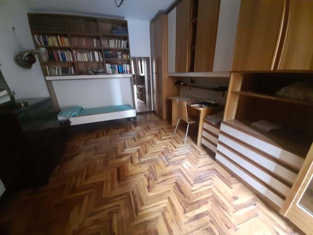Room in Via Bernardo Rucellai, Milano for 100 m² with 4 bedrooms