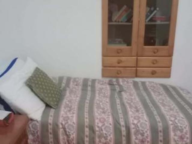 Room in Via Ernesto Ovidi, Roma