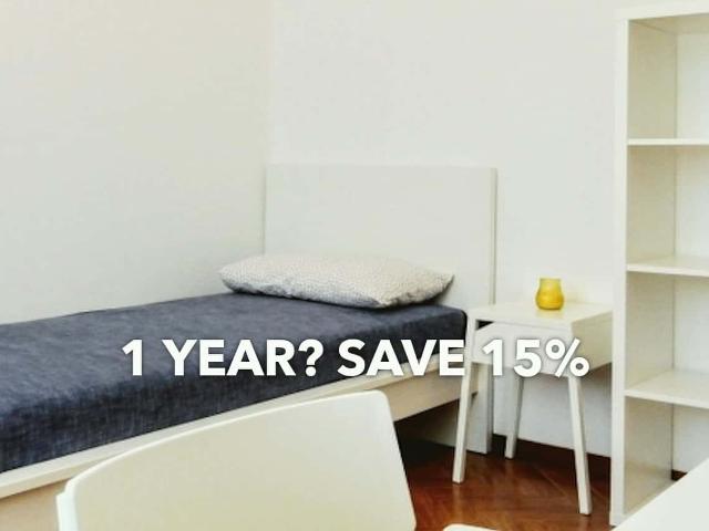 Room in Via Gio Batta Domaschi, Verona for 63 m² with 3 bedrooms