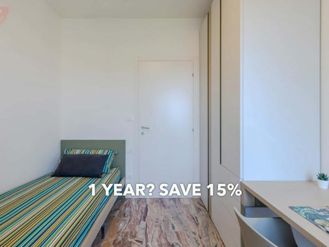 Room in Via Giuseppe Compagnoni, Ferrara for 172 m² with 9 bedrooms