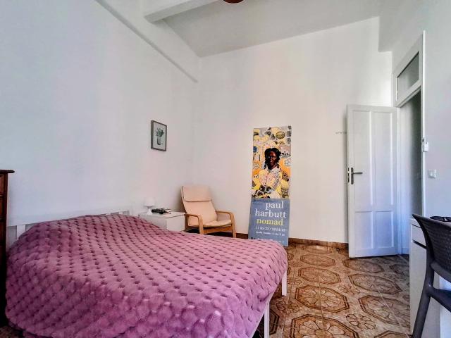 Room in Via Giuseppe Patricolo, Palermo for 52 m² with 2 bedrooms