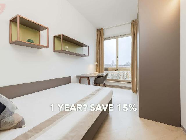 Room in Viale Cavour, Ferrara for 185 m² with 9 bedrooms