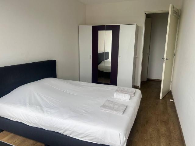 Room in 2 bedroom apartment
