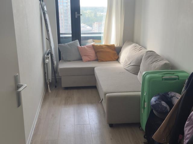 Room in 2BR apartment in Amsterdam noord