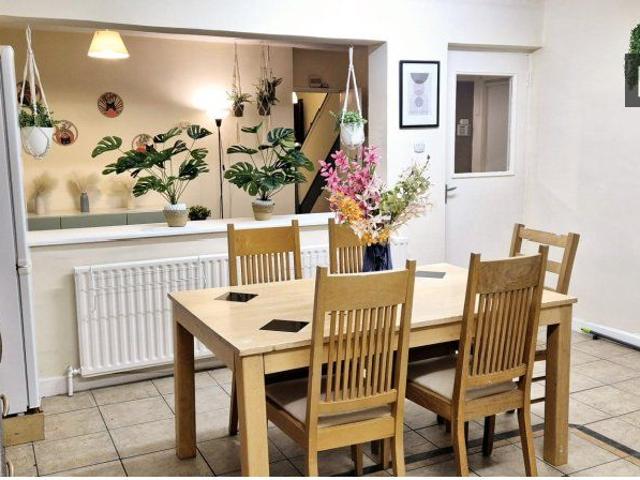 Room in 4 bedroom shared flat for rent, Ballymun, Dublin