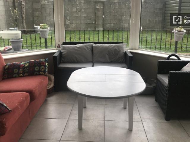 Room in 5 bedroom apartment, Dublin, all inclusive