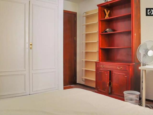 Room in 7 bedroom apartment in Salamanca