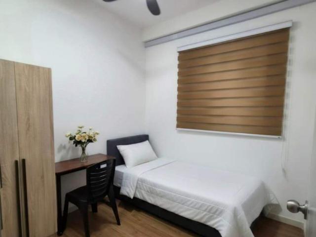 Room @ KL