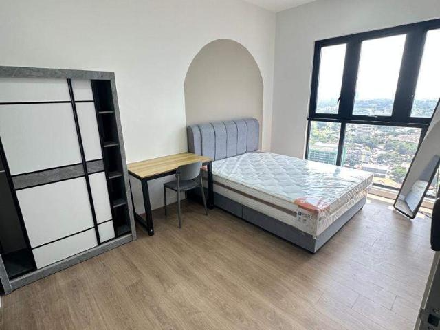 Room Rent Pudu LRT Ampang Lotus UTM Merdeka 118 Low Yat KLCC TRX