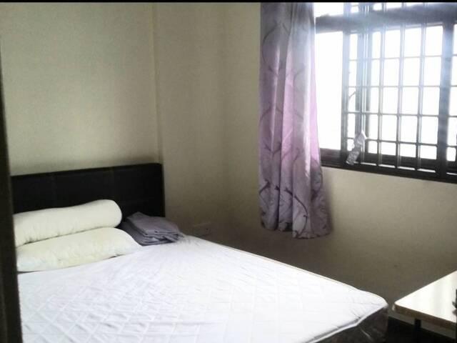 Room Rental @17 Cantonment Close