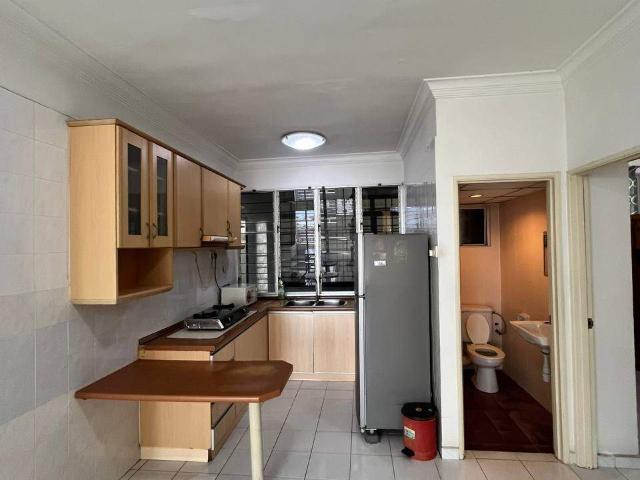 Room rental in Penang island area N Park Condominium