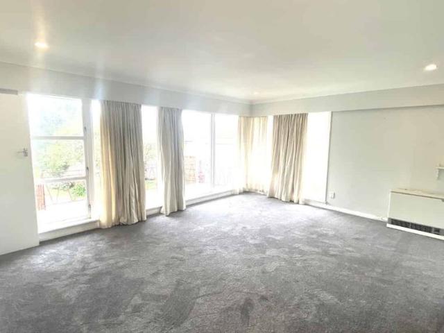 Room, room and more room
