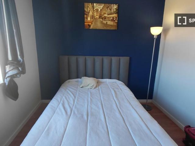 room_shared lisbon