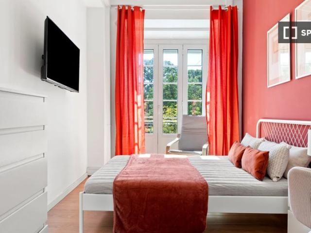 room_shared lisbon