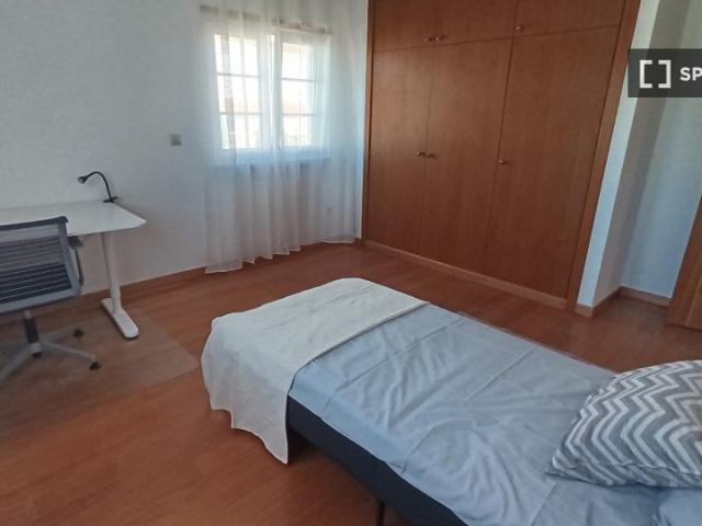 room_shared lisbon