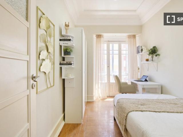 Quarto compartilhado em apartamento de 6 quartos em Lisboa