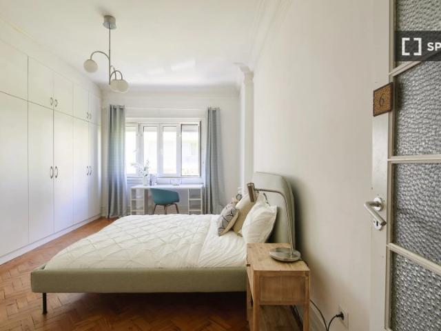Quarto em apartamento partilhado para alugar em Lisboa