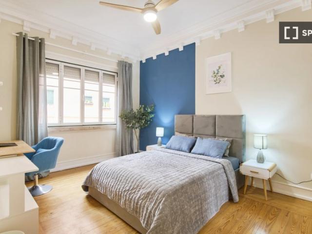 Quarto em apartamento partilhado para alugar em Lisboa