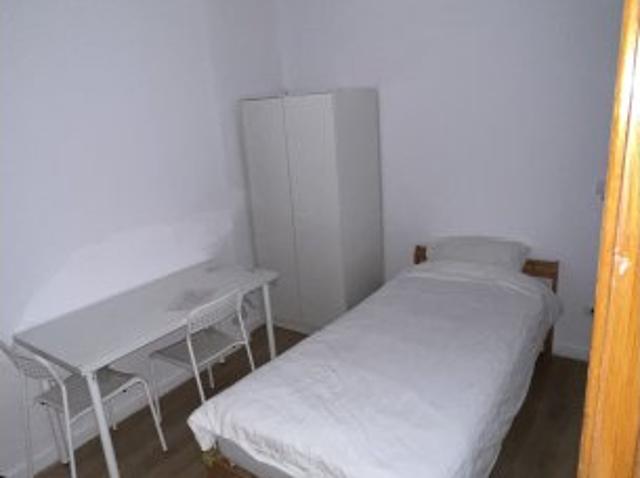 room_shared lisbon