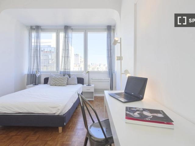 room_shared lisbon