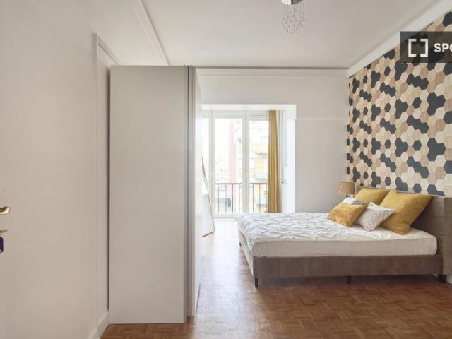 room_shared lisbon