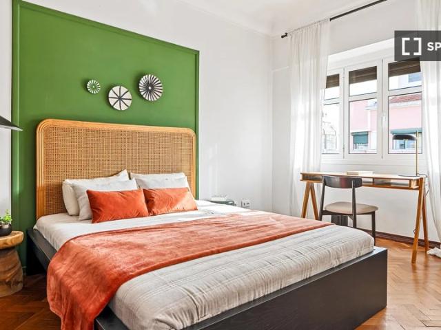 room_shared lisbon
