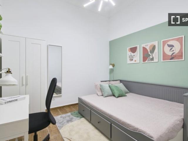 Quarto em apartamento compartilhado de 3 quartos, Lisboa