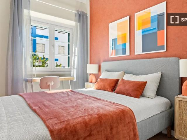 room_shared lisbon