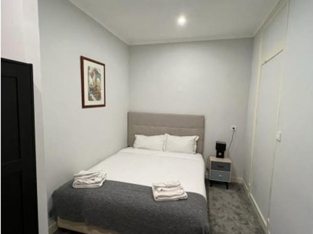 room_shared lisbon