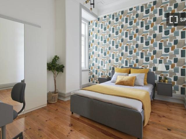 room_shared lisbon