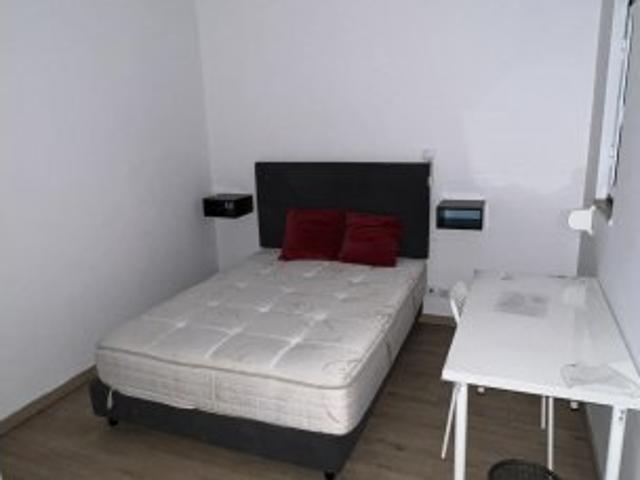 room_shared lisbon